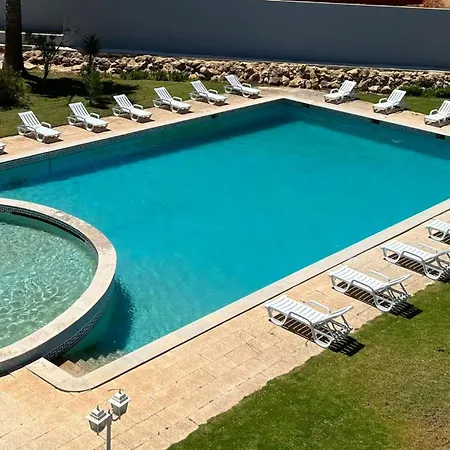 Apartment Oasis De Verao- 2 Bedrooms Flat With Swimming Pool *