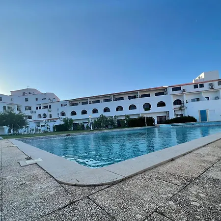 Apartment Oasis De Verao- 2 Bedrooms Flat With Swimming Pool *